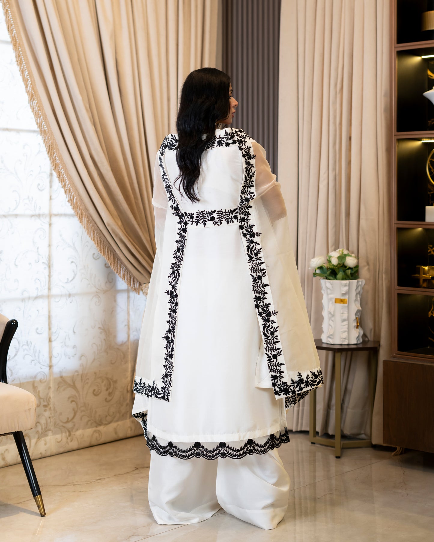 “Ethereal Elegance – White & Black Organza & Silk Ensemble”