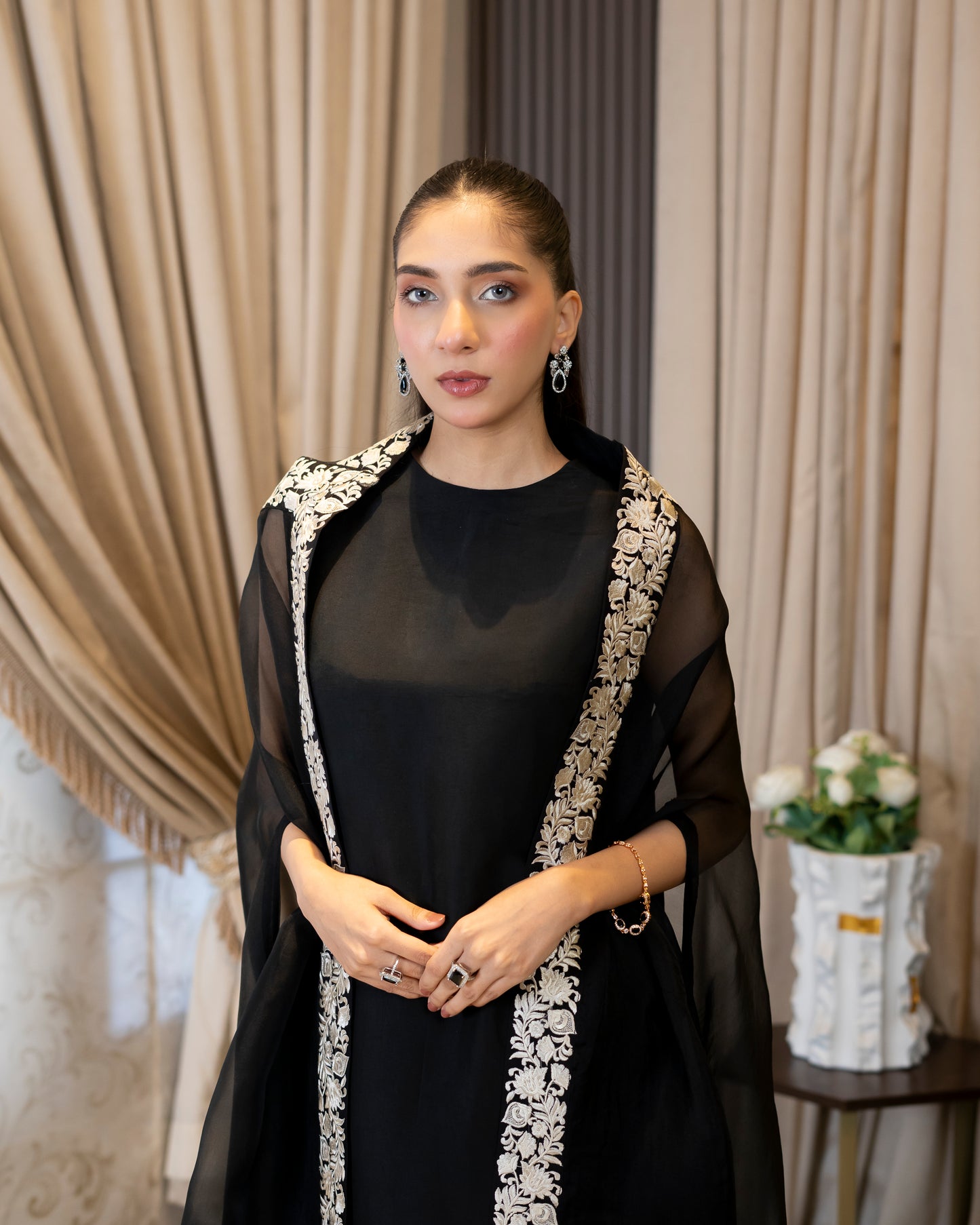 “Noir Elegance – Black & beige Organza & pure raw Silk Ensemble”